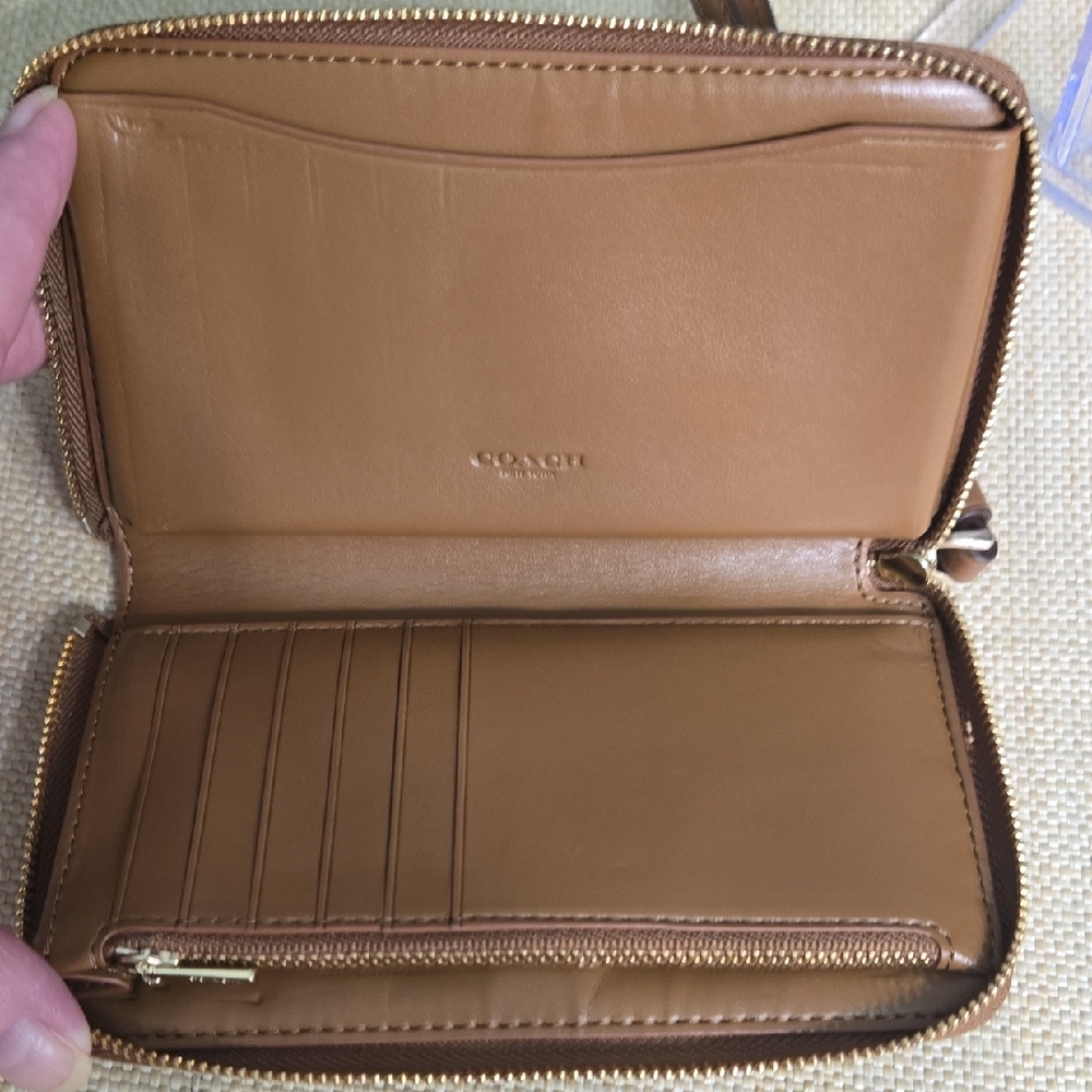 Coach Tan/Brown Signature Zip Wallet Wristlet - Picture 6 of 16